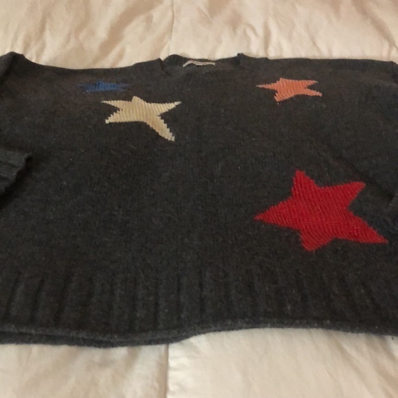 Madewell Gray Sweater with Star Accents - Picture 3 of 6